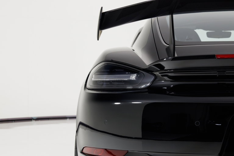 Porsche 718 Cayman GT4 RS