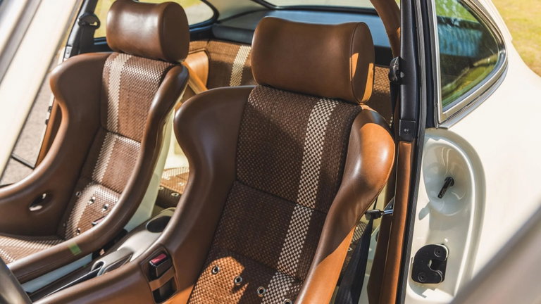 Porsche 911 Reimagined by Singer