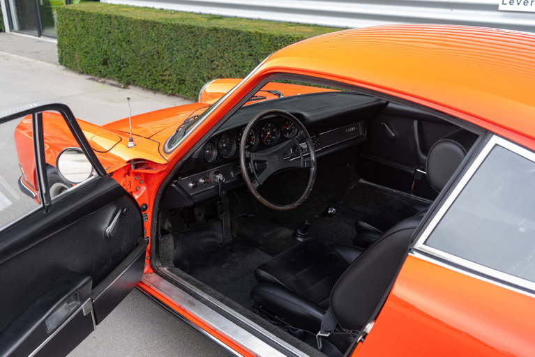 Porsche 911 S (F-Modell)