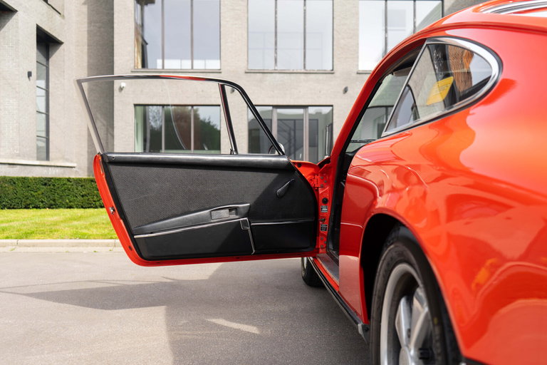 Porsche 911 S (F-Modell)