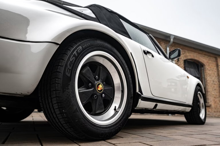 Porsche 911 SC