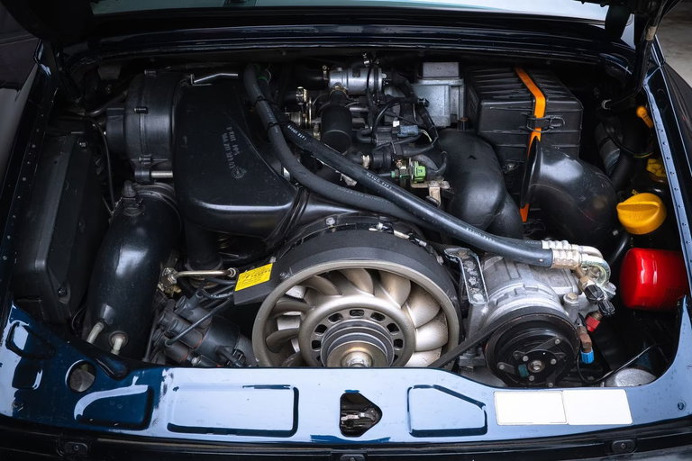 Porsche 964 Carrera 2