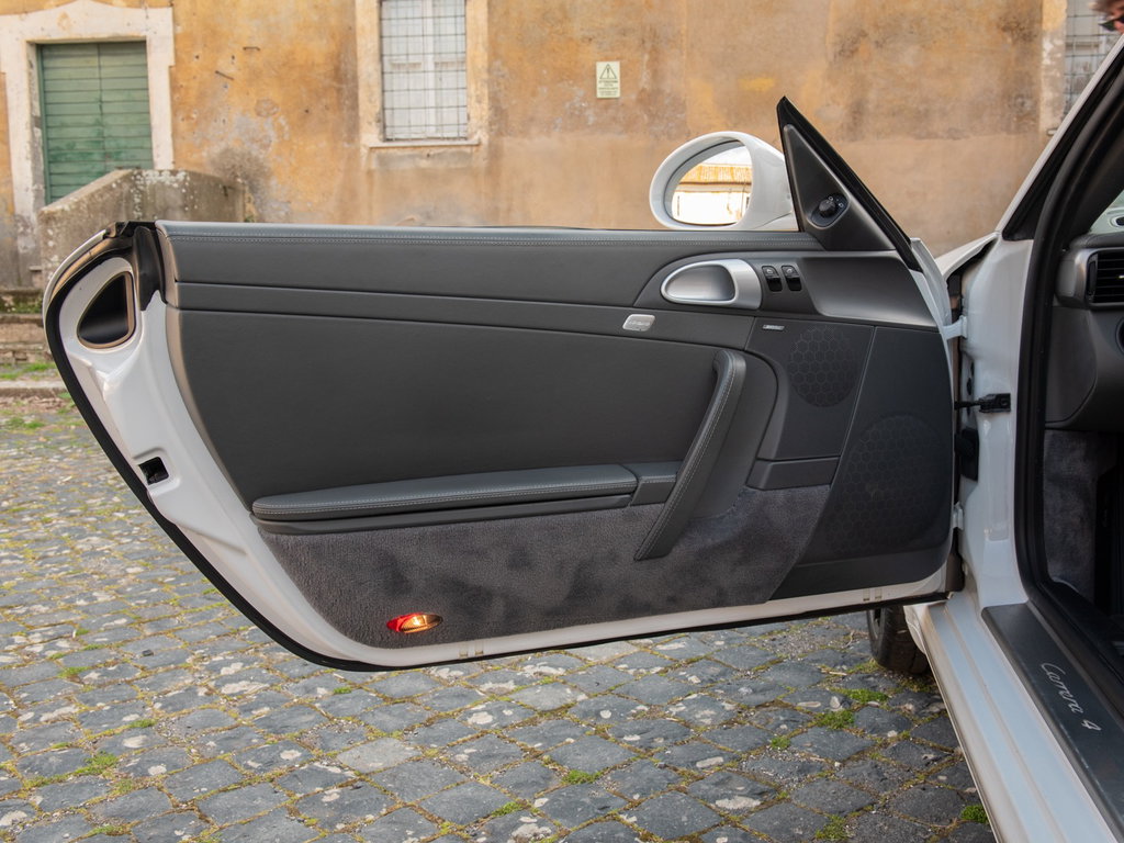 Porsche 997.2 Carrera 4