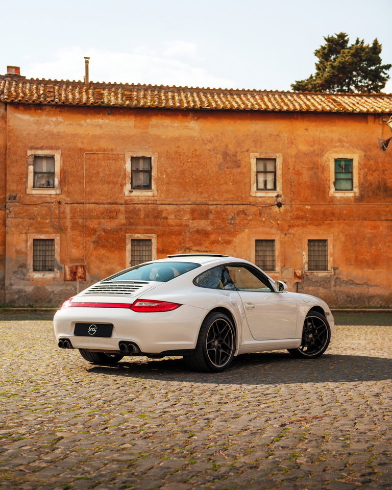 Porsche 997.2 Carrera 4