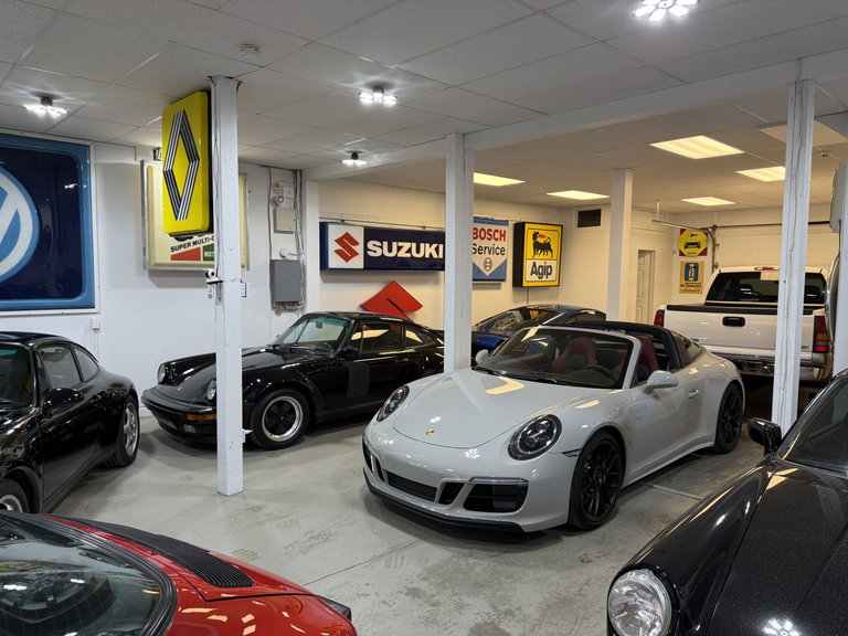 Porsche 911 Carrera 3.2