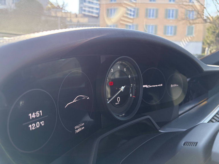 Porsche 992 Carrera 4S