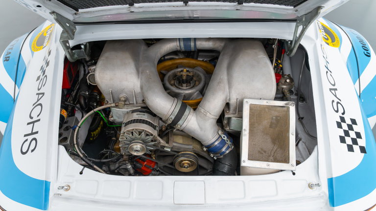 Porsche 934