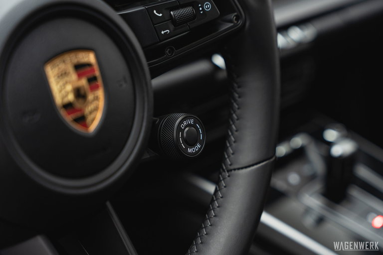 Porsche 992 Carrera 4S