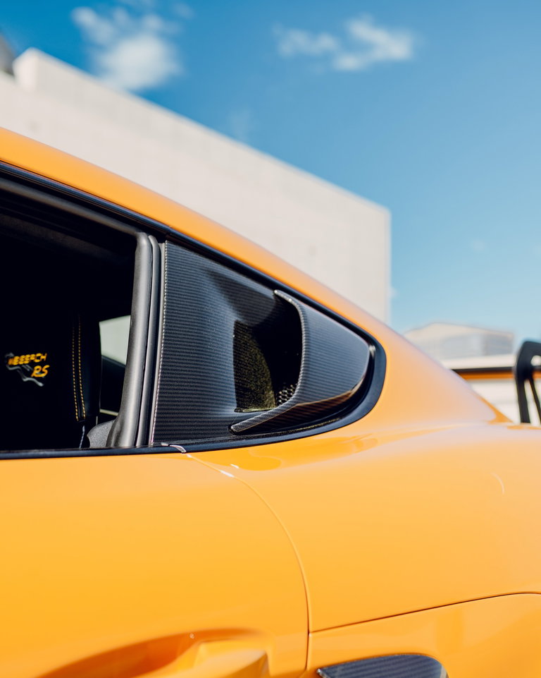 Porsche 718 Cayman GT4 RS