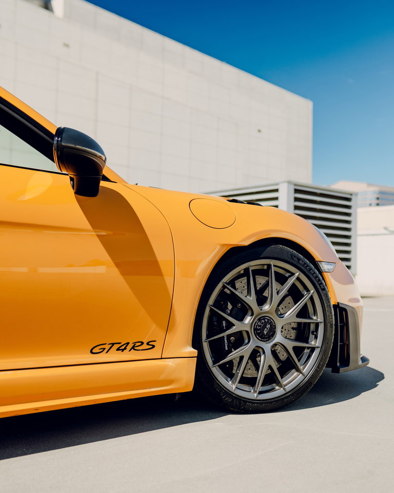 Porsche 718 Cayman GT4 RS