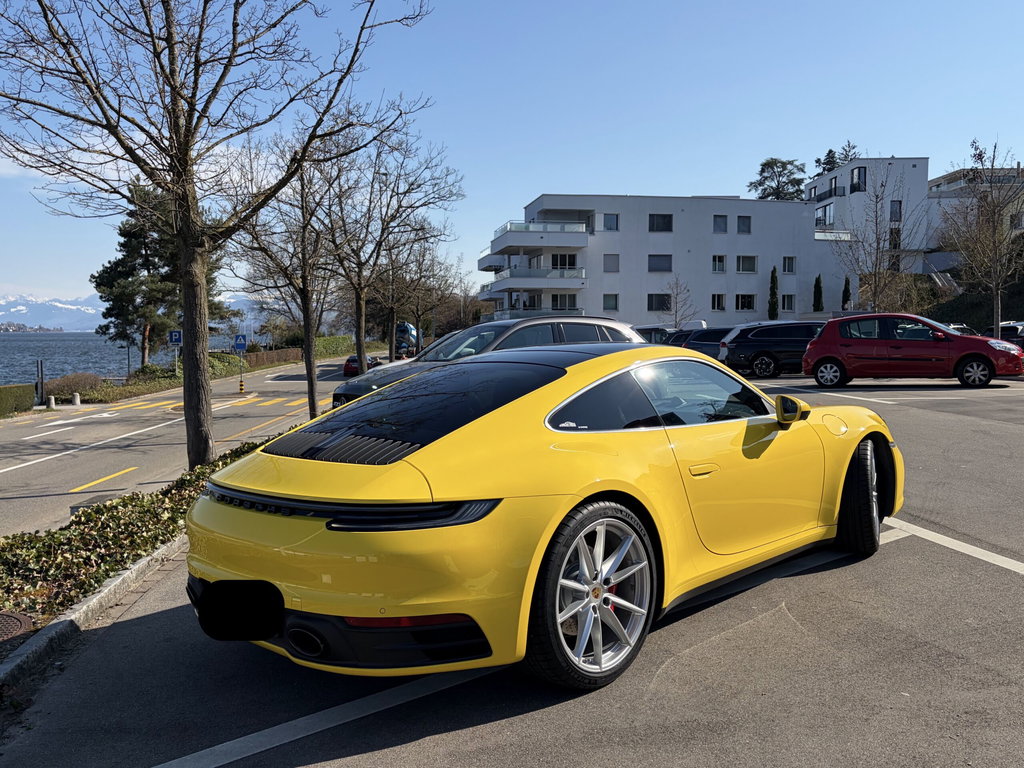 Porsche 992 Carrera 4S