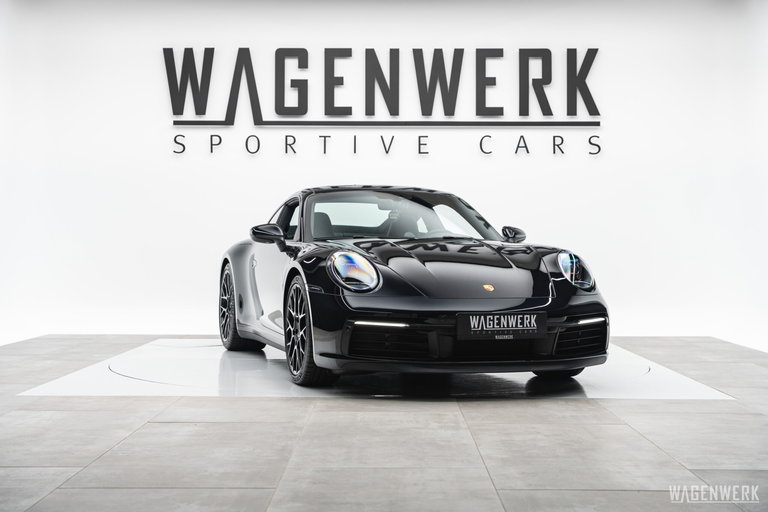 Porsche 992 Carrera 4S