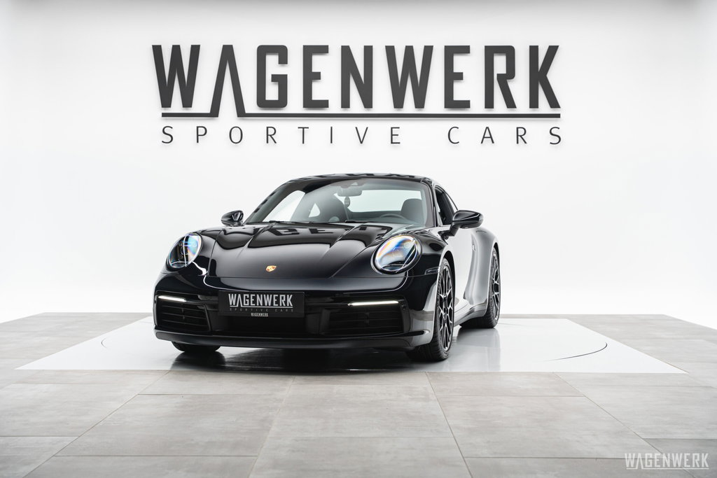Porsche 992 Carrera 4S
