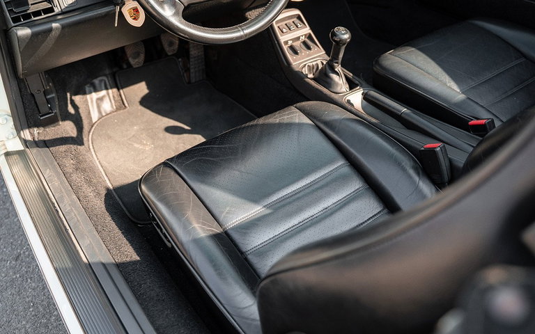 Porsche 964 Carrera 4