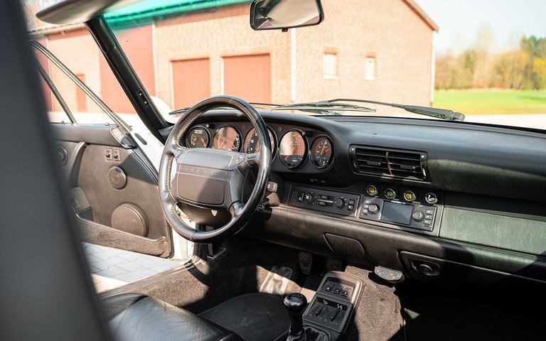 Porsche 964 Carrera 4