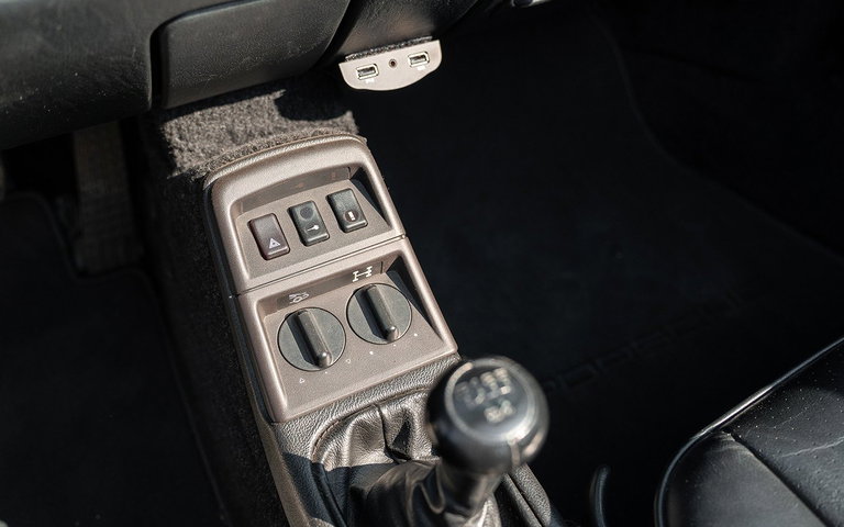 Porsche 964 Carrera 4