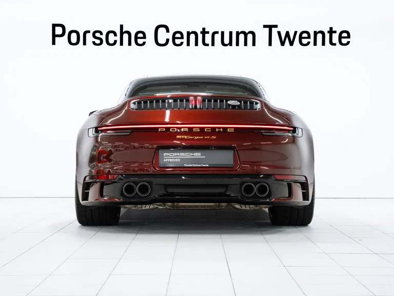 Porsche 992 Heritage Design Edition