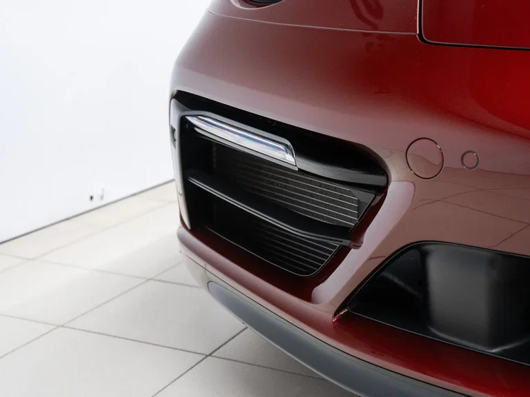 Porsche 992 Heritage Design Edition