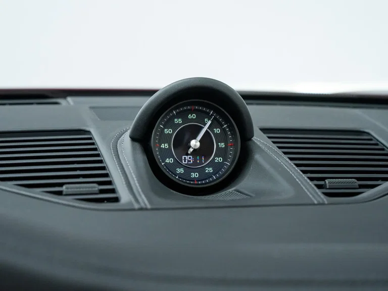 Porsche 992 Heritage Design Edition