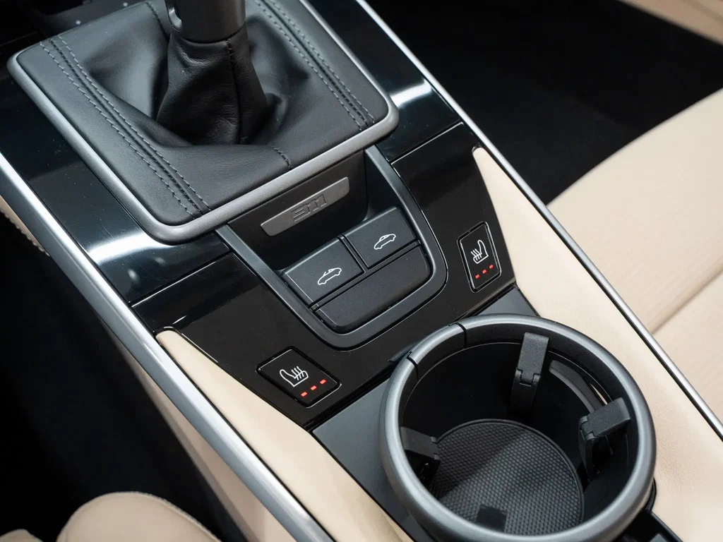 Porsche 992 Heritage Design Edition