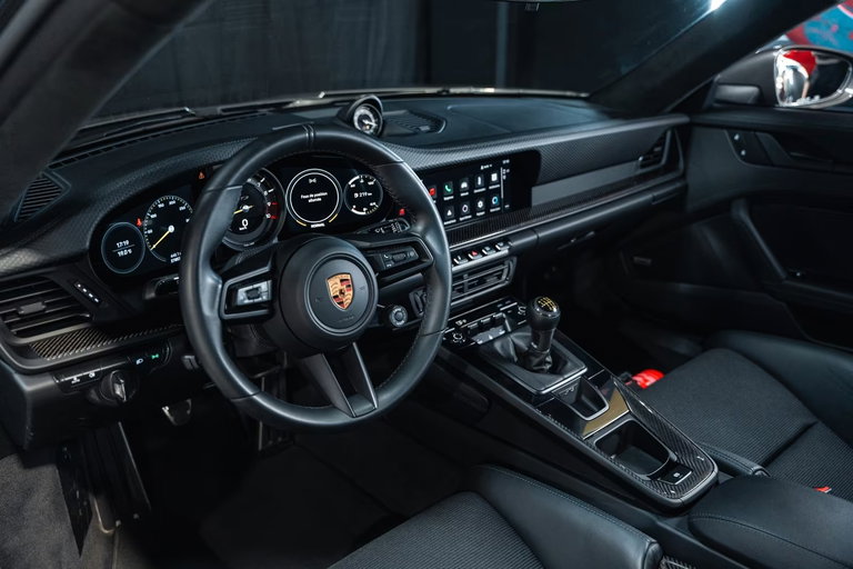 Porsche 992 GT3 Touring