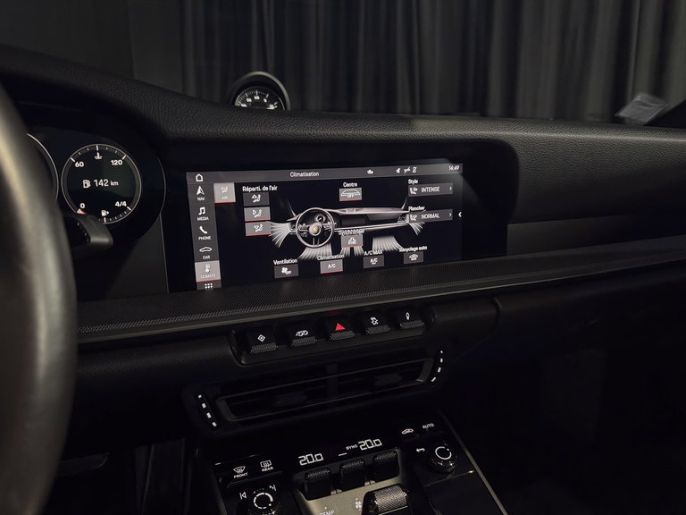 Porsche 992 Carrera S