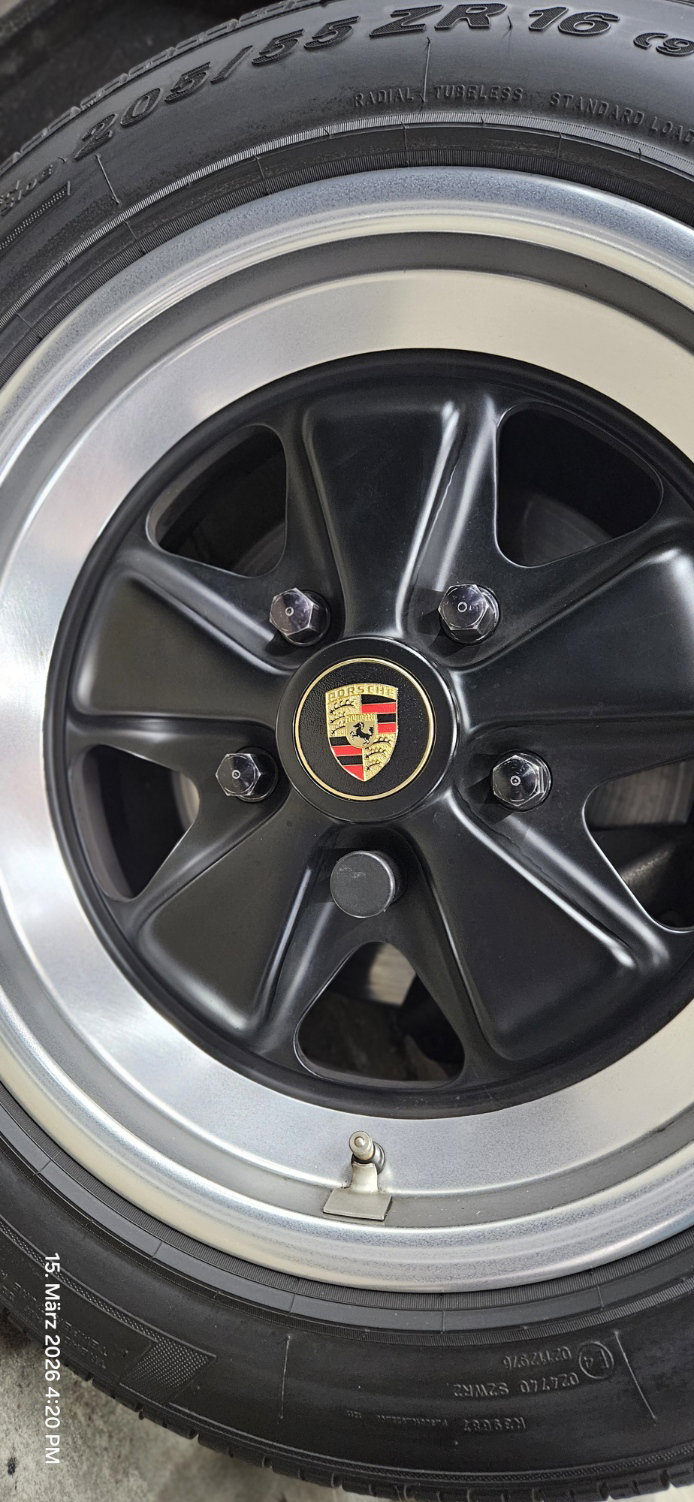 Porsche 911 Carrera 3.2