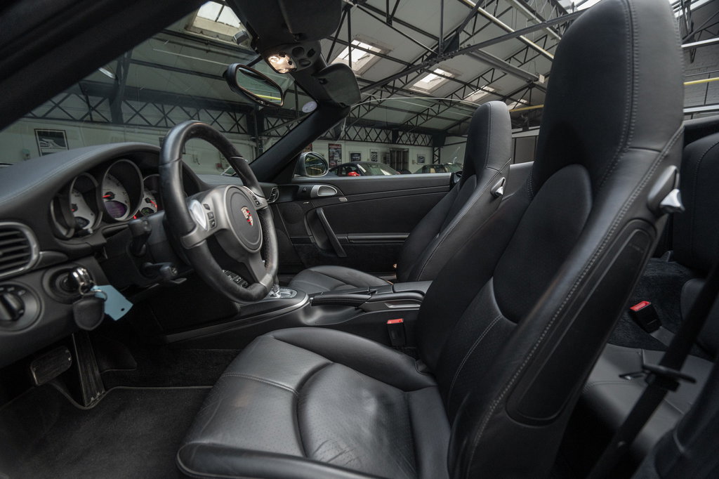 Porsche 997.2 Carrera 4S