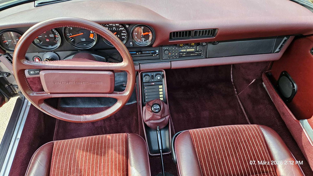 Porsche 911 Carrera 3.2