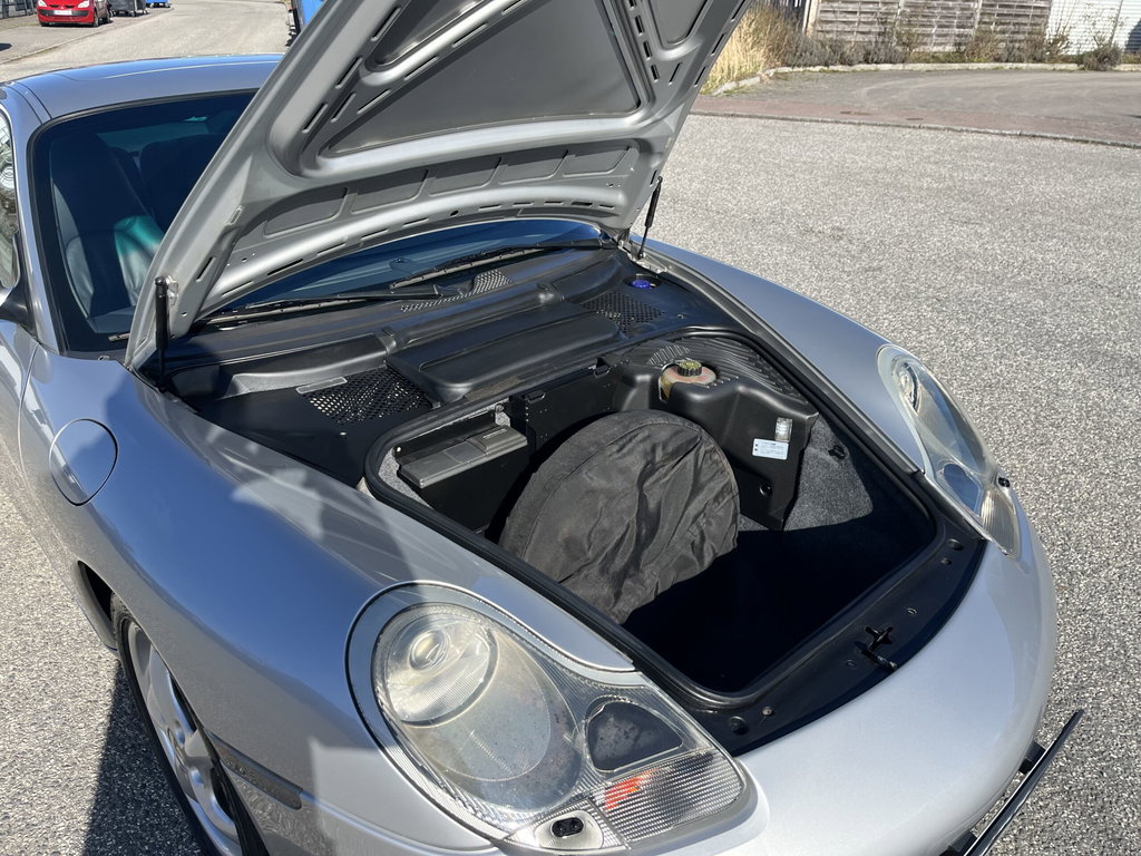Porsche 996 Carrera