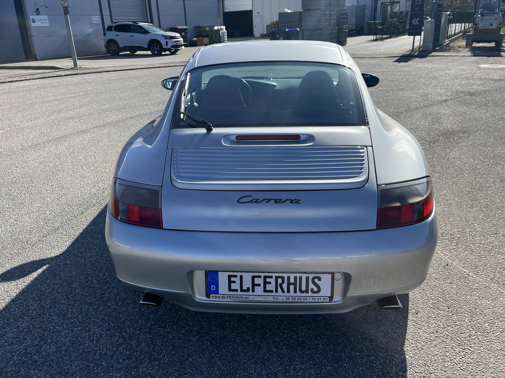 Porsche 996 Carrera