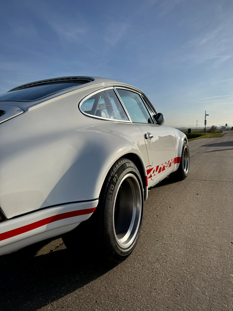 Porsche 911 Backdate