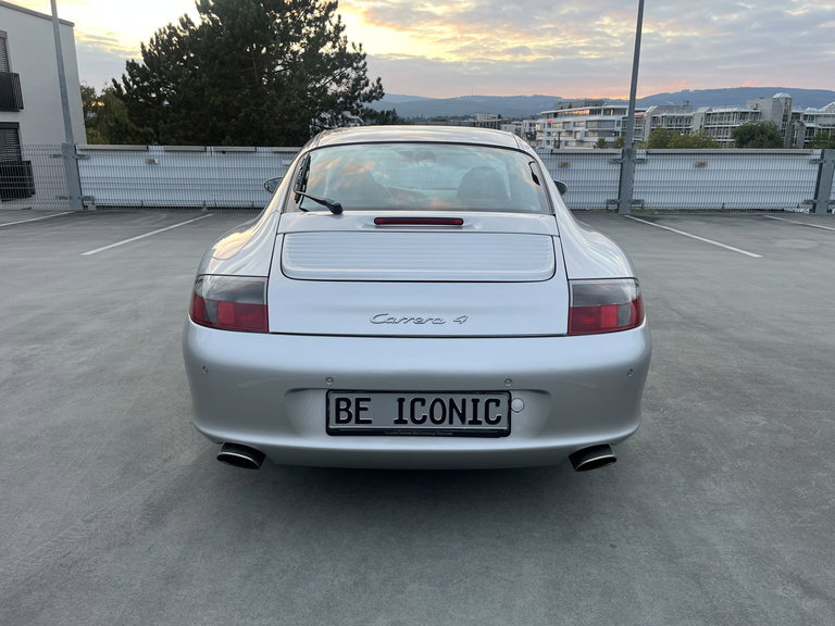 Porsche 996.2 Carrera 4