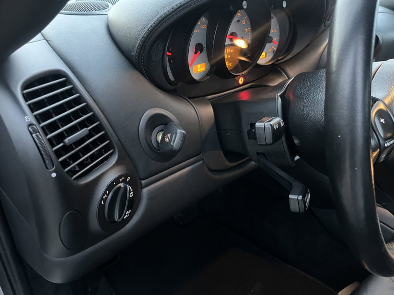 Porsche 996.2 Carrera 4