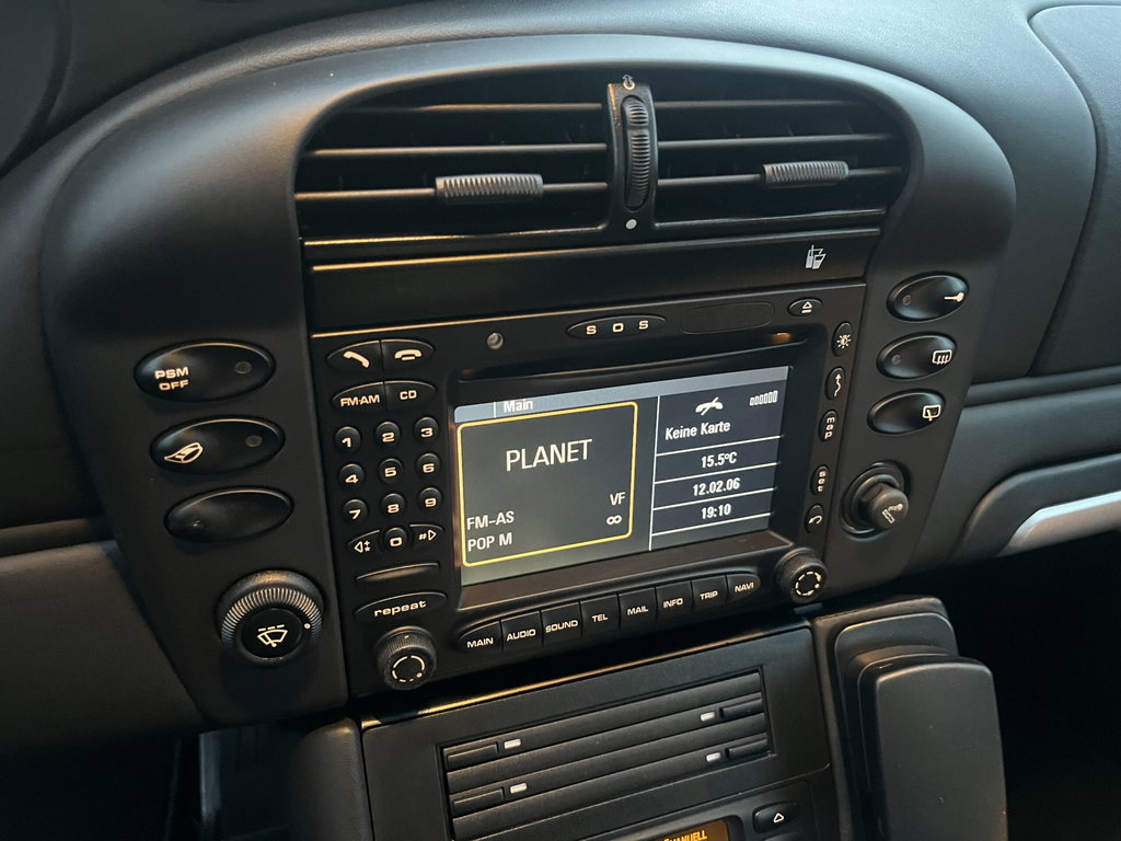 Porsche 996.2 Carrera 4