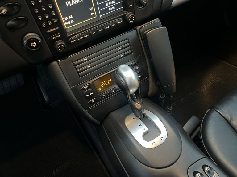 Porsche 996.2 Carrera 4