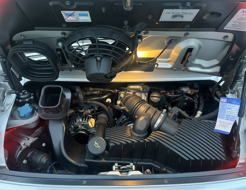 Porsche 996.2 Carrera 4