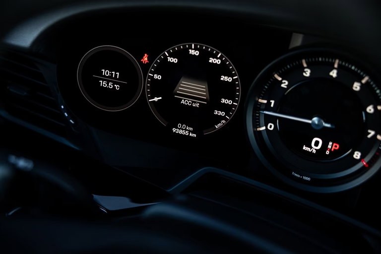 Porsche 992 Carrera
