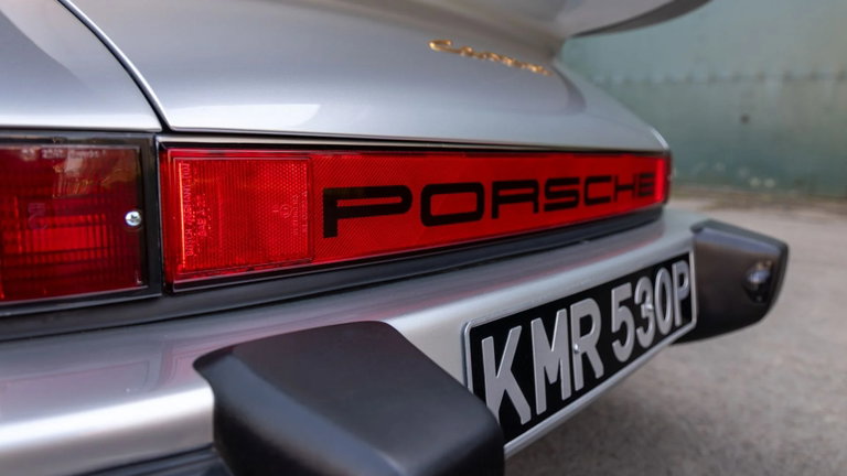 Porsche 911 Carrera 3.0