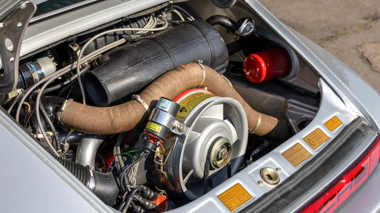 Porsche 911 Carrera 3.0