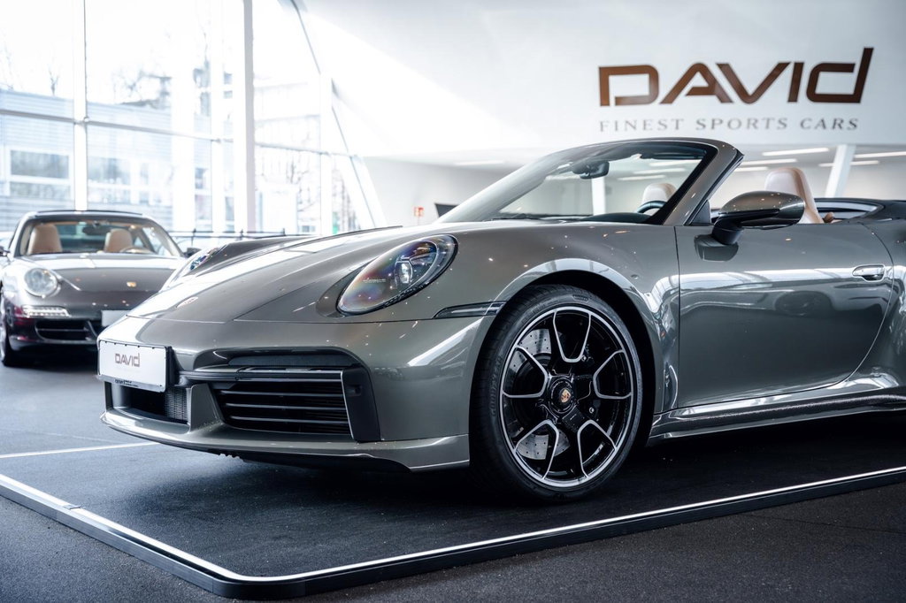 Porsche 992 Turbo