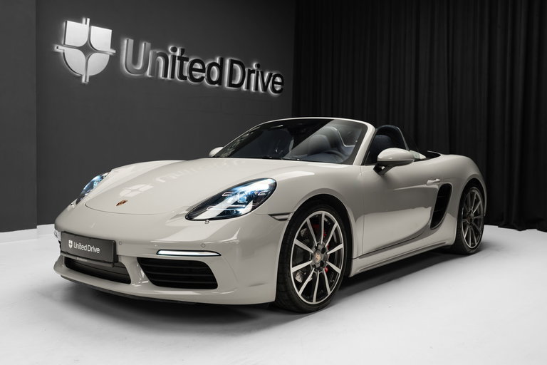 Porsche 718 Boxster S