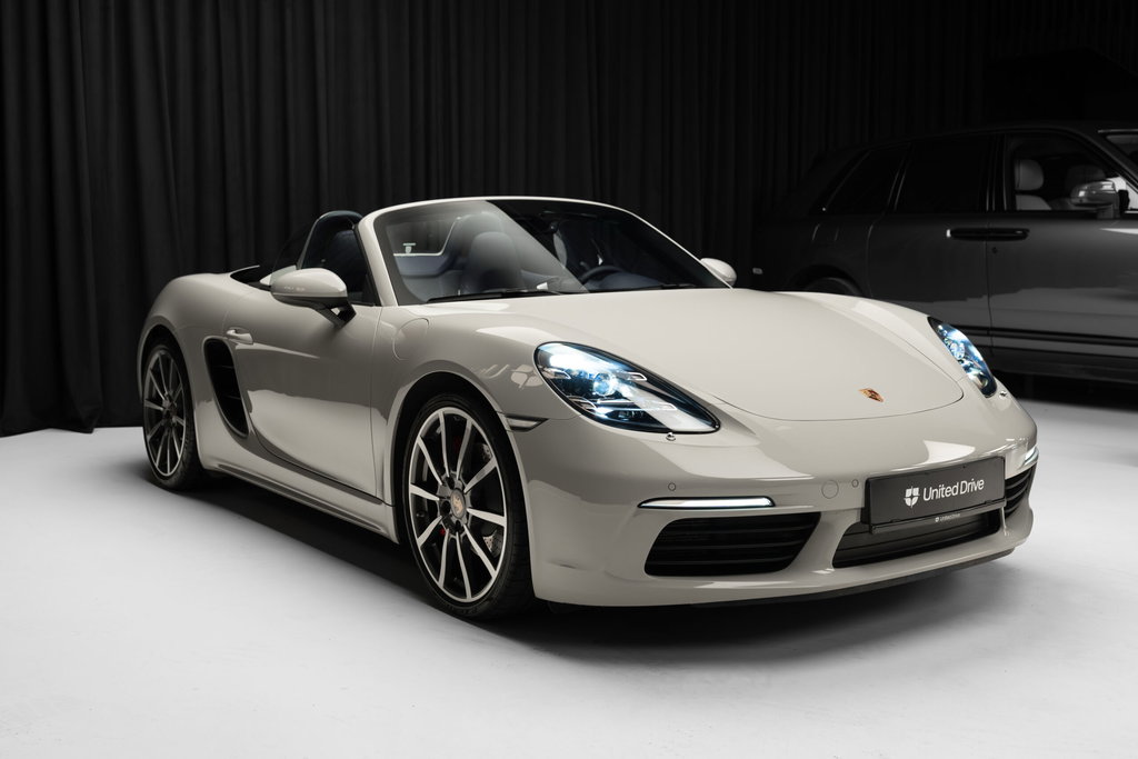 Porsche 718 Boxster S