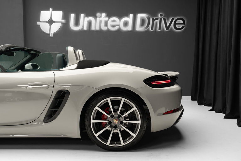 Porsche 718 Boxster S