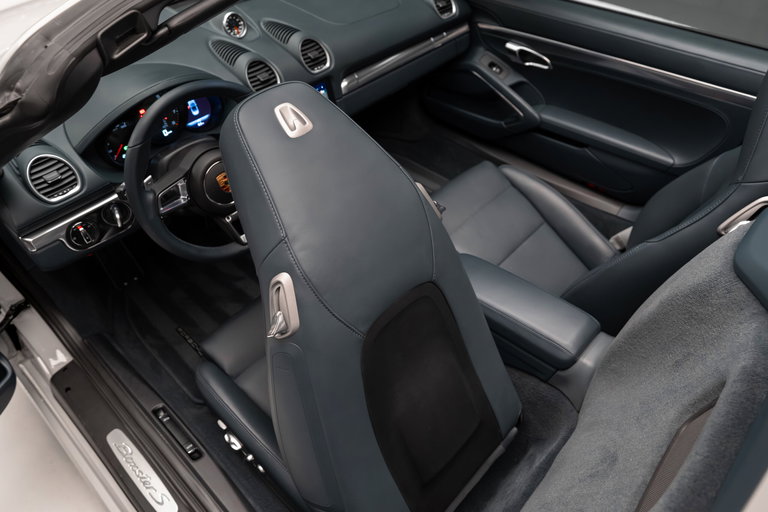 Porsche 718 Boxster S