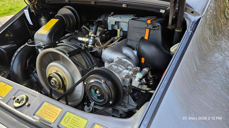 Porsche 911 Carrera 3.2