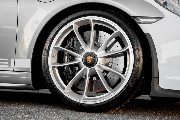 Porsche 991.2 Carrera 4 GTS