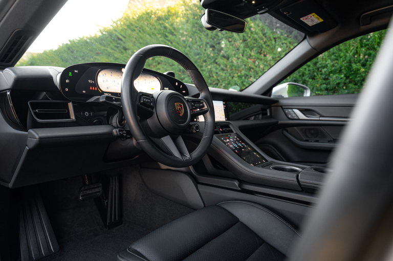 Porsche Taycan Sport Turismo