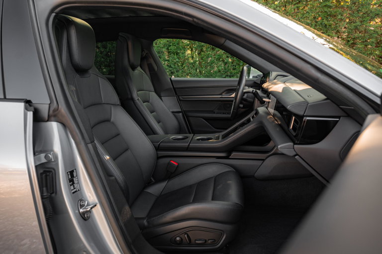 Porsche Taycan Sport Turismo