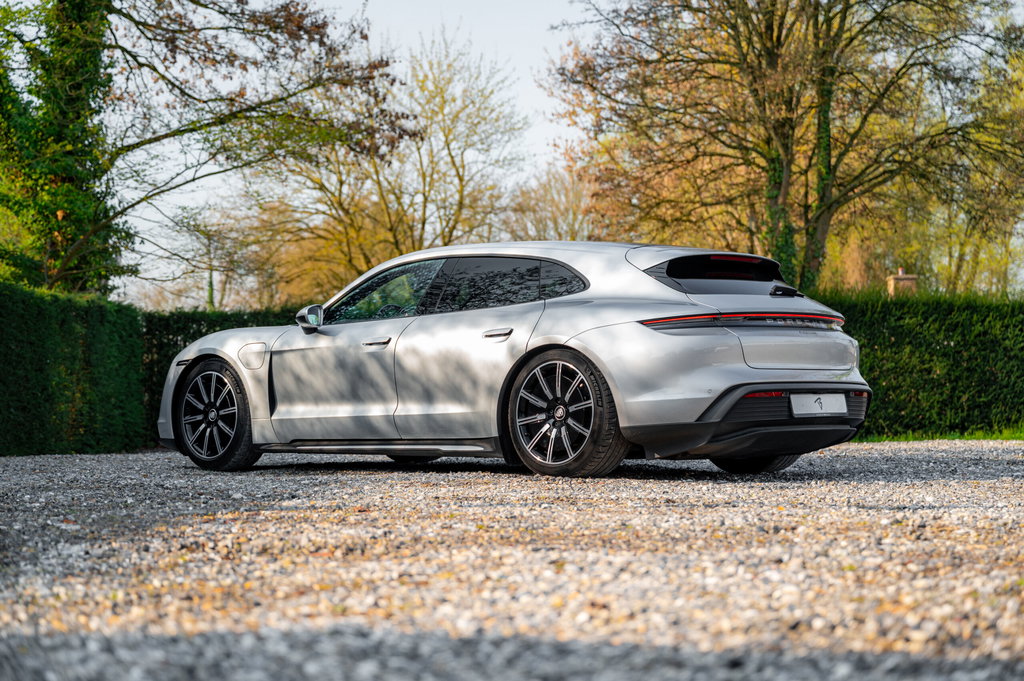 Porsche Taycan Sport Turismo